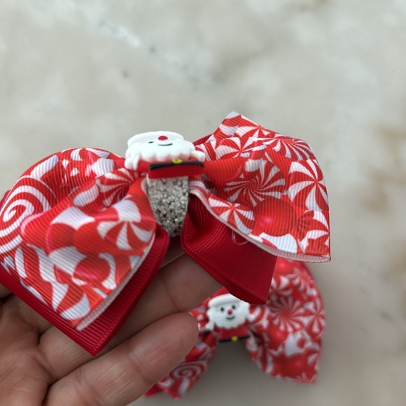 Plim Plim Colorful Hair Bow For Girls with Santa Designs Set of 4 NWOT - Picture 6 of 8